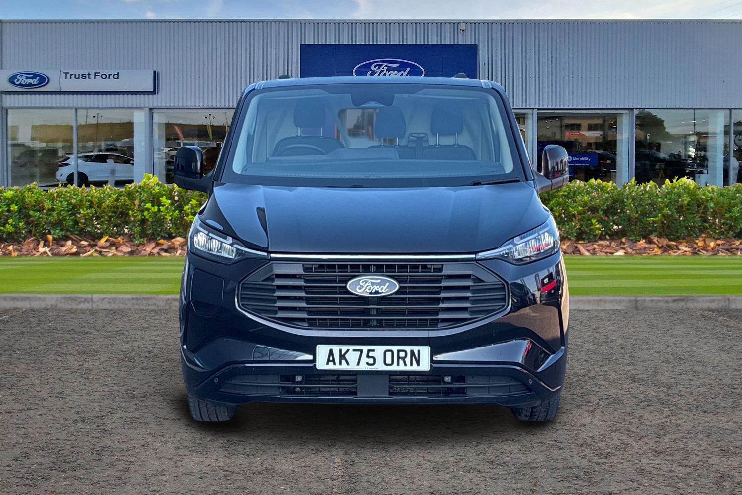 Ford TRANSIT CUSTOM Photo 10