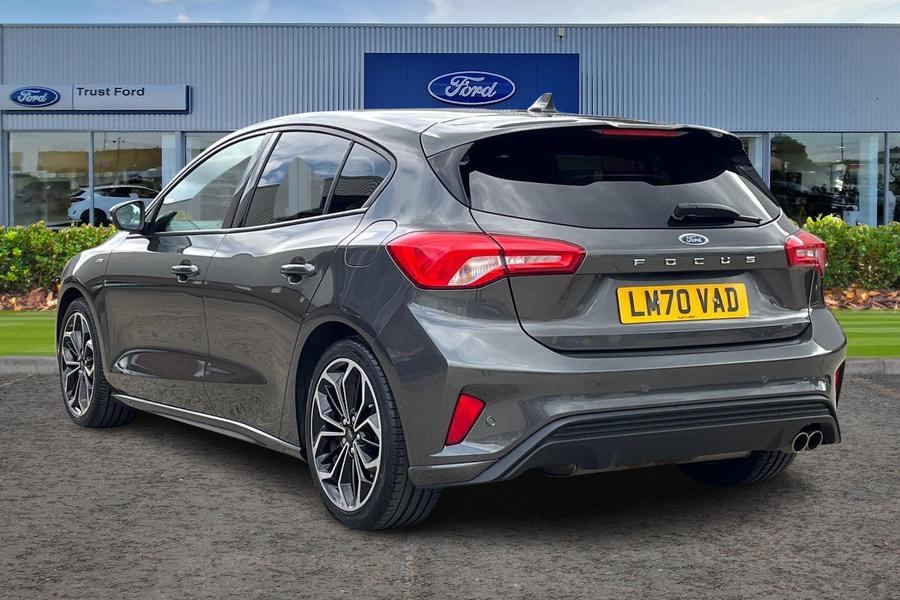 Ford Focus Photo autoimg-c1fdf136295acf10252ddc0d43af482e5b25d58f.jpg