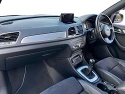 AUDI Q3 Photo 2