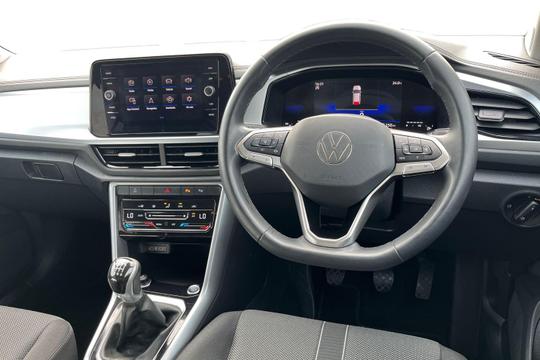 Volkswagen T-roc Photo autoimg-c206859c283483588b36623fc1265e7652b10d4a.jpg