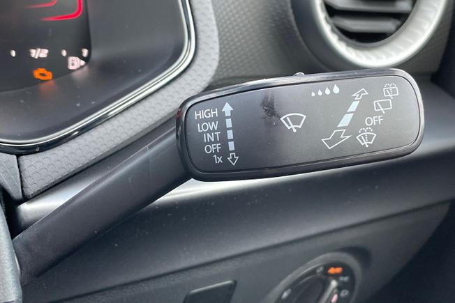 SEAT Ibiza Photo 26