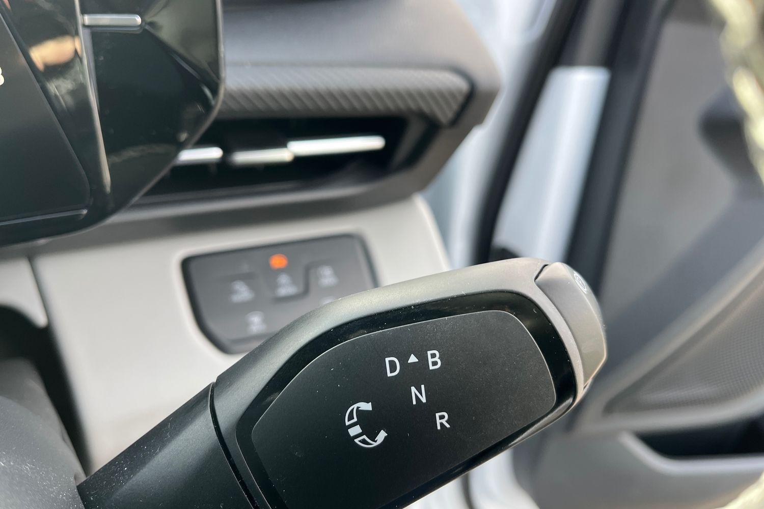 Ford Explorer Photo 14