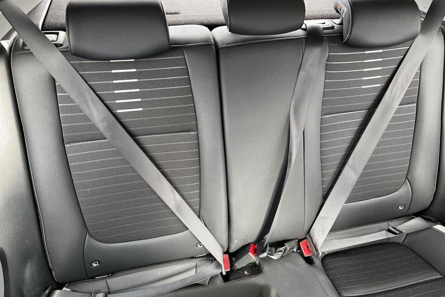 Kia STONIC Photo autoimg-c2080ff8e760d6e023869f05ef86e50037f6c013.jpg