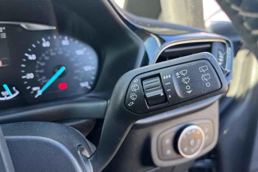 Ford Fiesta Photo autoimg-c2088f13dc0e2e5150de27dc343b2e9b8dfbea62.jpg