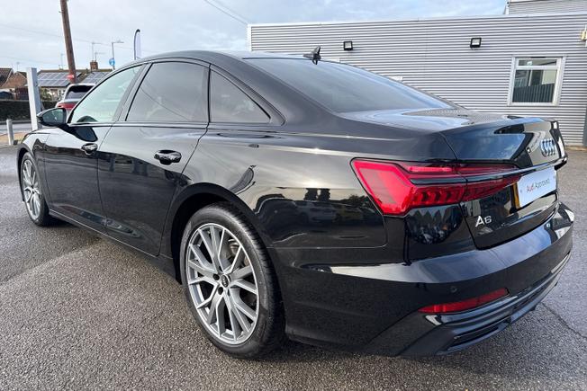 AUDI A6 Saloon Photo 28