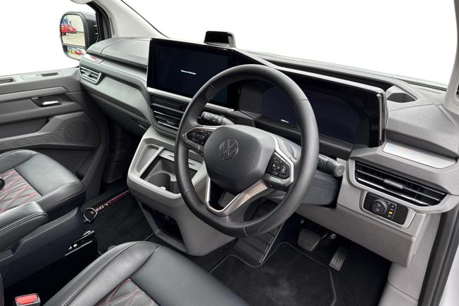 VOLKSWAGEN Transporter Photo 10