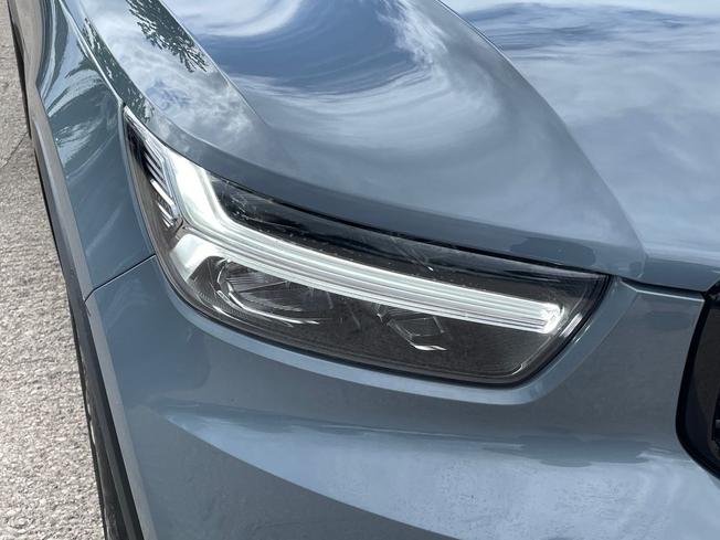 VOLVO Xc40 Photo 19