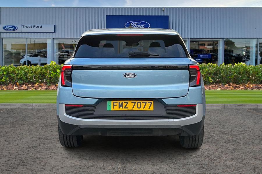 Ford Explorer Photo autoimg-c20fd12aca9f2622931cab6e396ec17c464bba04.jpg