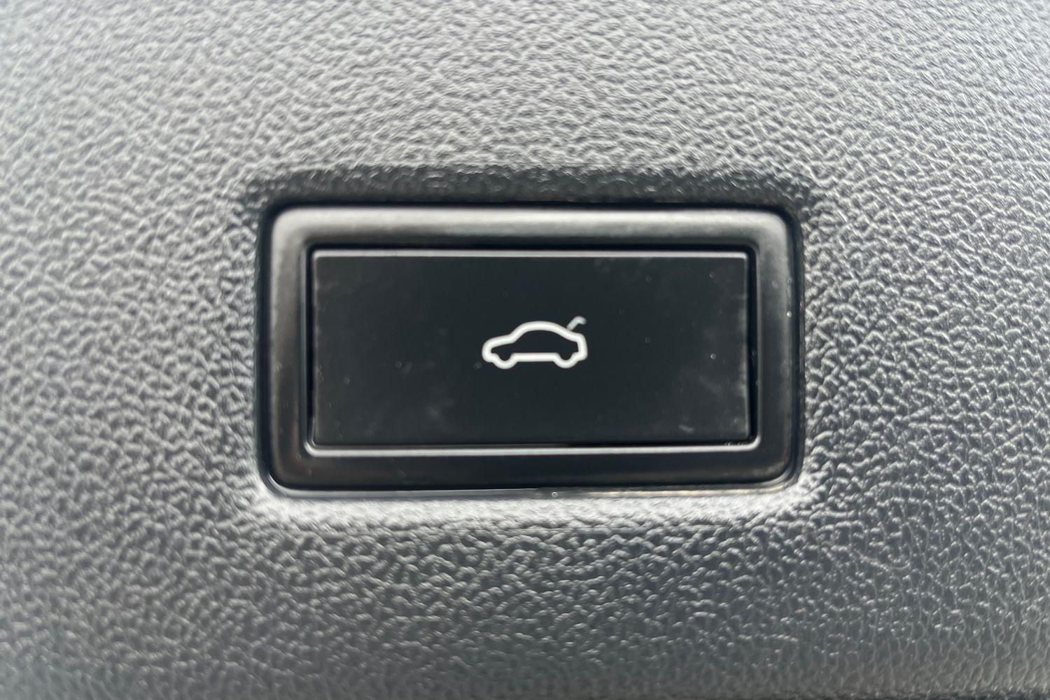Ford Explorer Photo 32