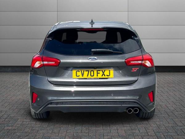Ford Focus Photo autoimg-c215f158780fd26896fdec6044b24dc83b807355.jpg
