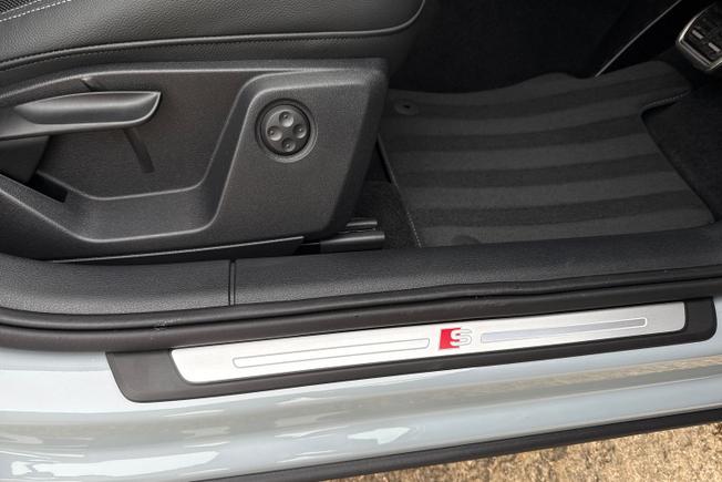 AUDI Q2 Photo 26