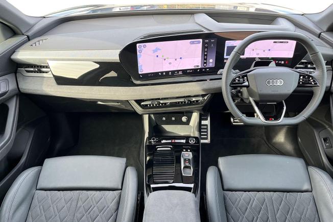 AUDI Q6 E-Tron Photo 10