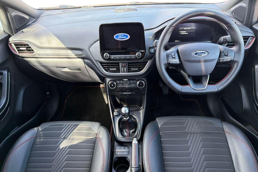Ford PUMA Photo autoimg-c2223ada8a014290873bb18fb6ef71a6c455d3e8.jpg