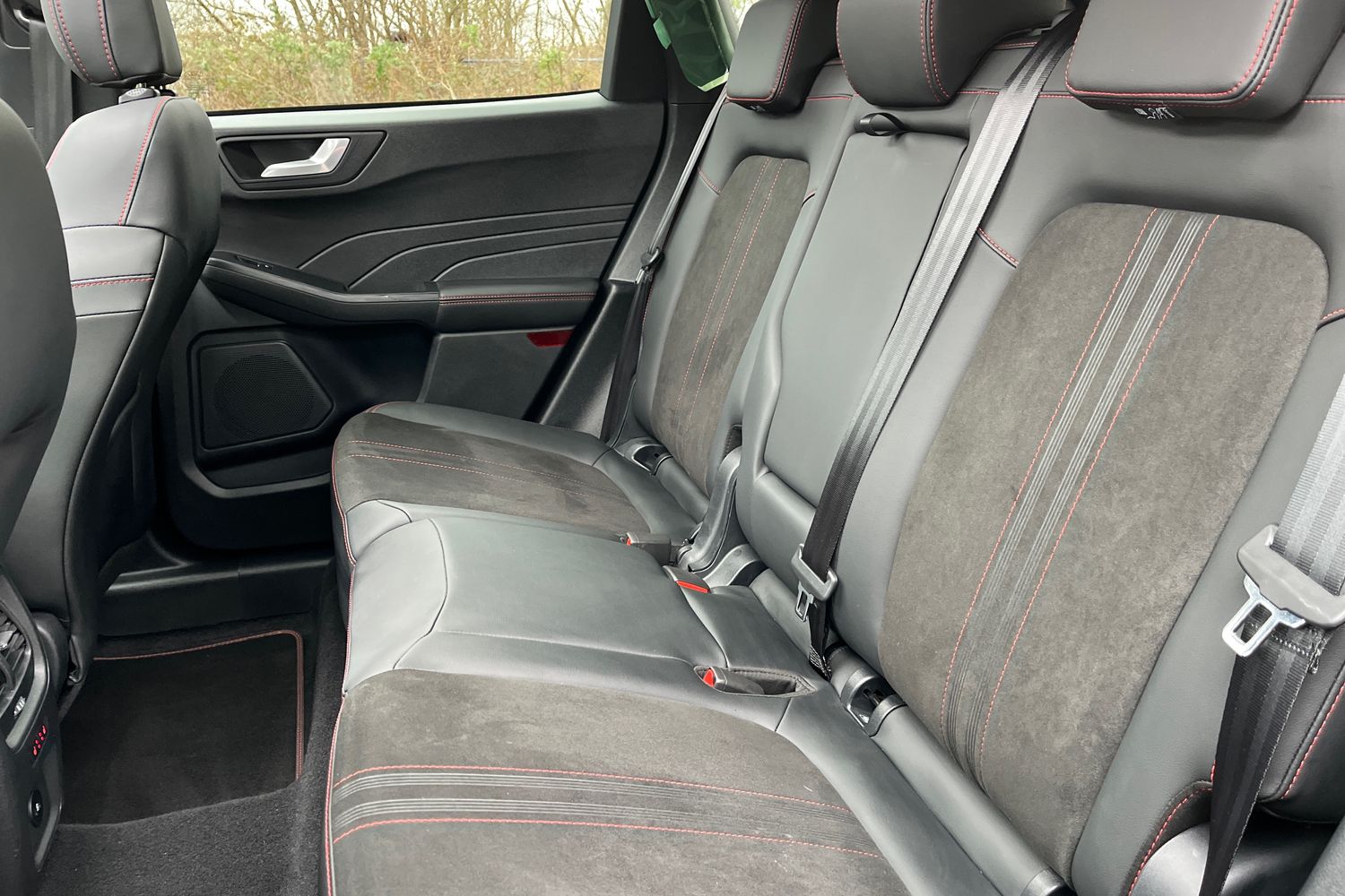 Ford KUGA Photo 35