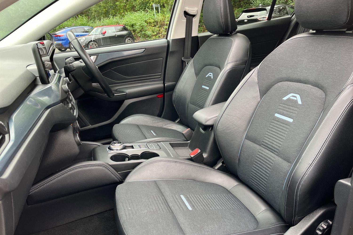 Ford Focus Photo 18