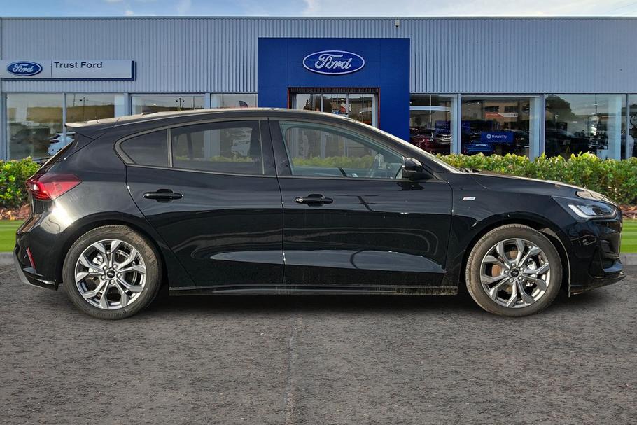 Used Ford FOCUS MA75GMV 3