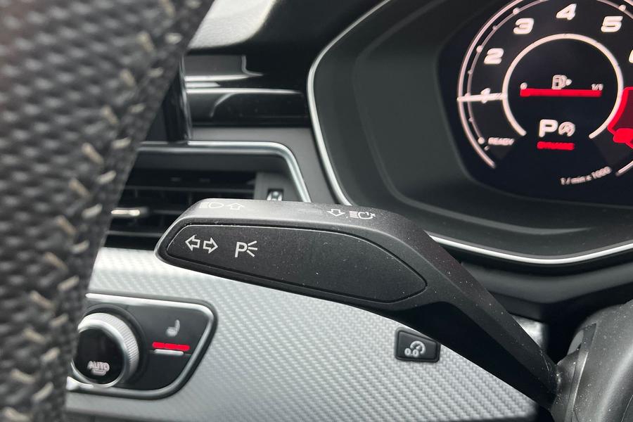 Audi RS5 Photo autoimg-c226f5d48bb9e0dbca393a3e09e3573a40680667.jpg