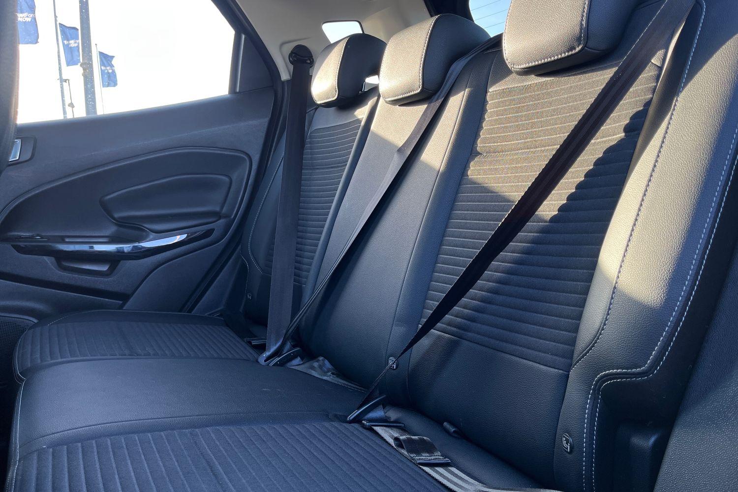 Ford EcoSport Photo 19
