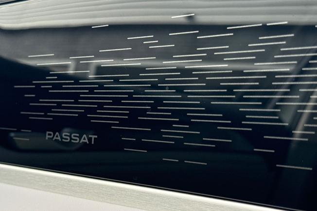 VOLKSWAGEN Passat Photo 27