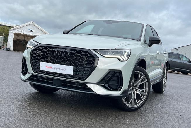 AUDI Q3 Photo 60