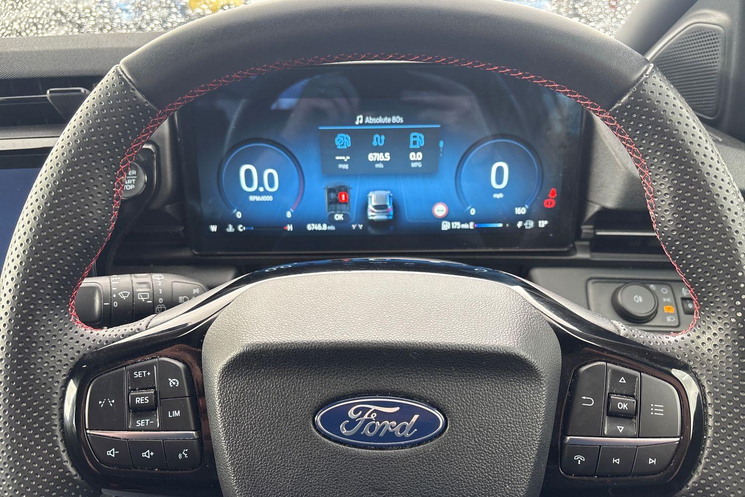 Ford PUMA Photo 11