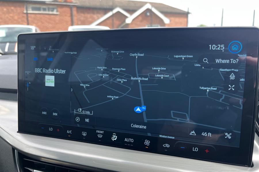 Ford Ford Focus Hatchback 1.0 EcoBoost Hybrid mHEV Titanium 5dr Photo autoimg-c22d76866bc3dff21640d0470ce2d30deb9b3571.jpg
