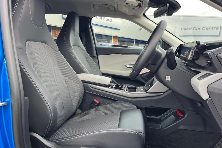 Used Ford EXPLORER 17