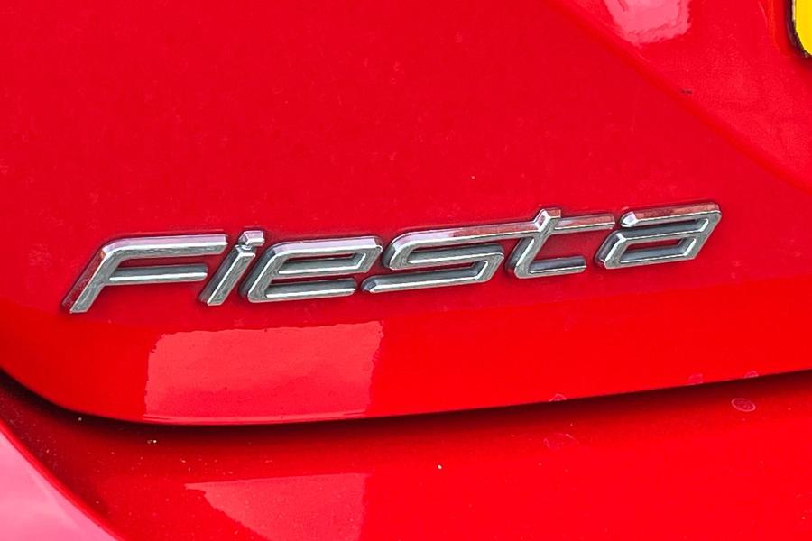 Ford FIESTA Photo autoimg-c23307b2ff4e5f2d43d861cbfd7b2f6c8d6d1e17.jpg