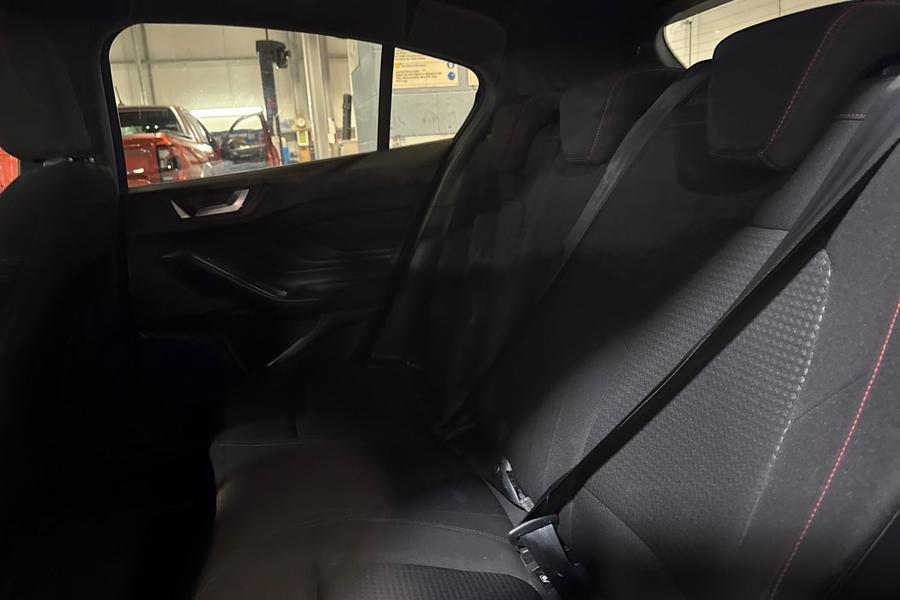 Ford FOCUS Photo autoimg-c233eebf0bc44d40a00676b8f3a5a7237d81b844.jpg