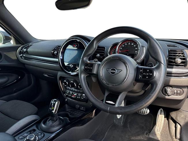 MINI Clubman Photo 6