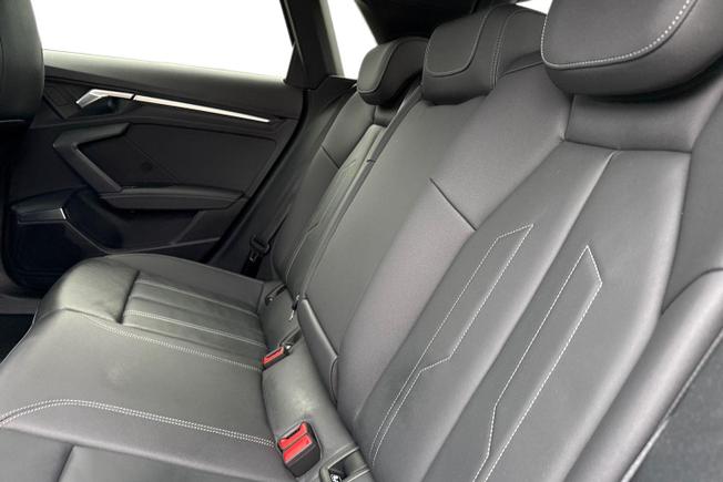 Audi A3 Photo 9