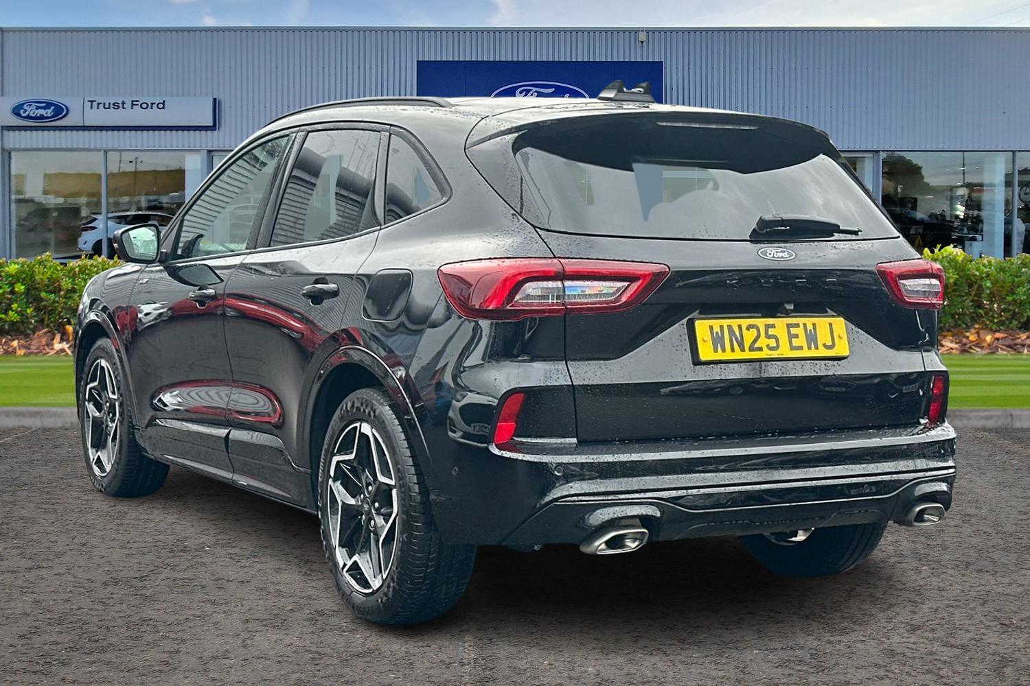 Ford KUGA Photo 1