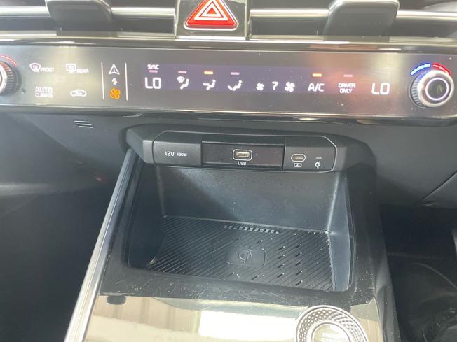 KIA Niro Photo 36