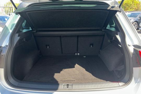 Volkswagen Tiguan Photo autoimg-c23b242559ff14bbf1cbec6c48d4c0ff84c3013e.jpg