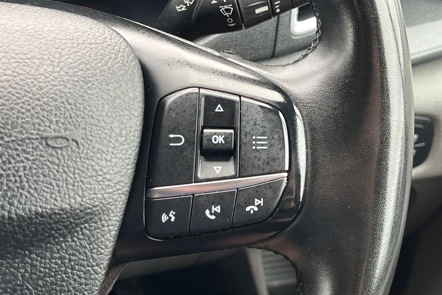 Ford TRANSIT Photo autoimg-c23c0d9062843d159c9a6a361ac440d0f93e73f9.jpg