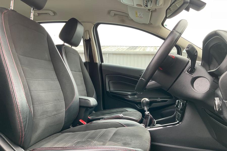 Ford ECOSPORT Photo autoimg-c23d7b5810950fc752236f1402213c5c65c7add7.jpg