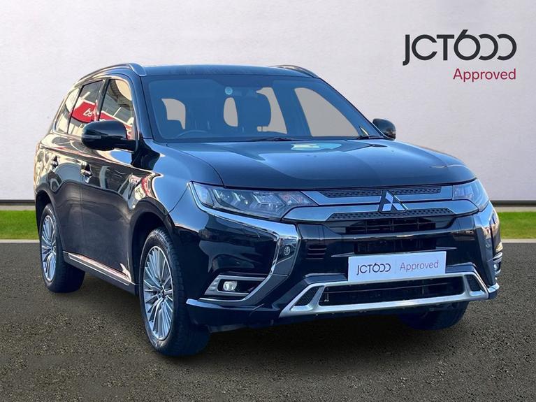 Used 2018 MITSUBISHI Outlander 2.4h TwinMotor 13.8kWh 4h SUV 5dr Petrol Plug-in Hybrid CVT 4WD Euro 6 (s/s) (209 ps) Black at JCT600