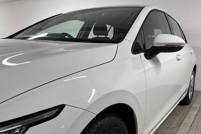 VOLKSWAGEN Golf Photo 40