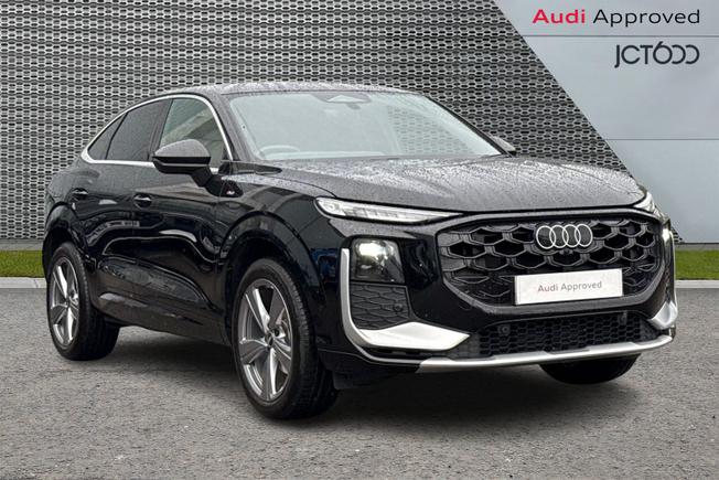 AUDI Q3 Photo 1