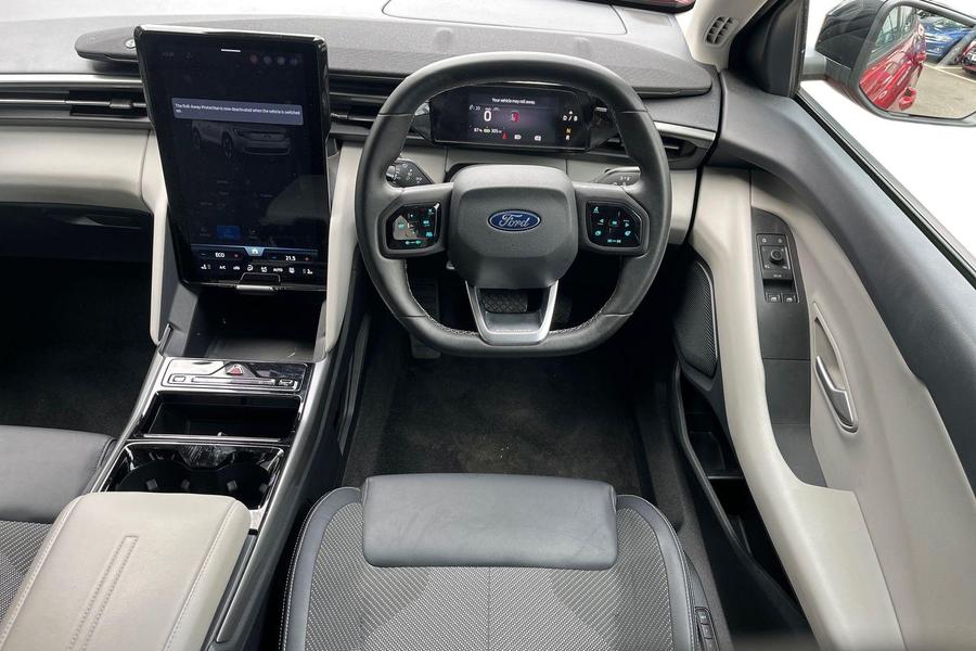 Ford EXPLORER Photo autoimg-c2459c6ca4d3bff3e229abb425d0911e6874a226.jpg