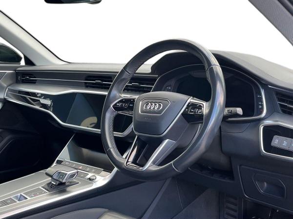 Audi A6 Saloon Photo autoimg-c24ac39aa7756b25e1cb4ca81fc44b5618801cab.jpg