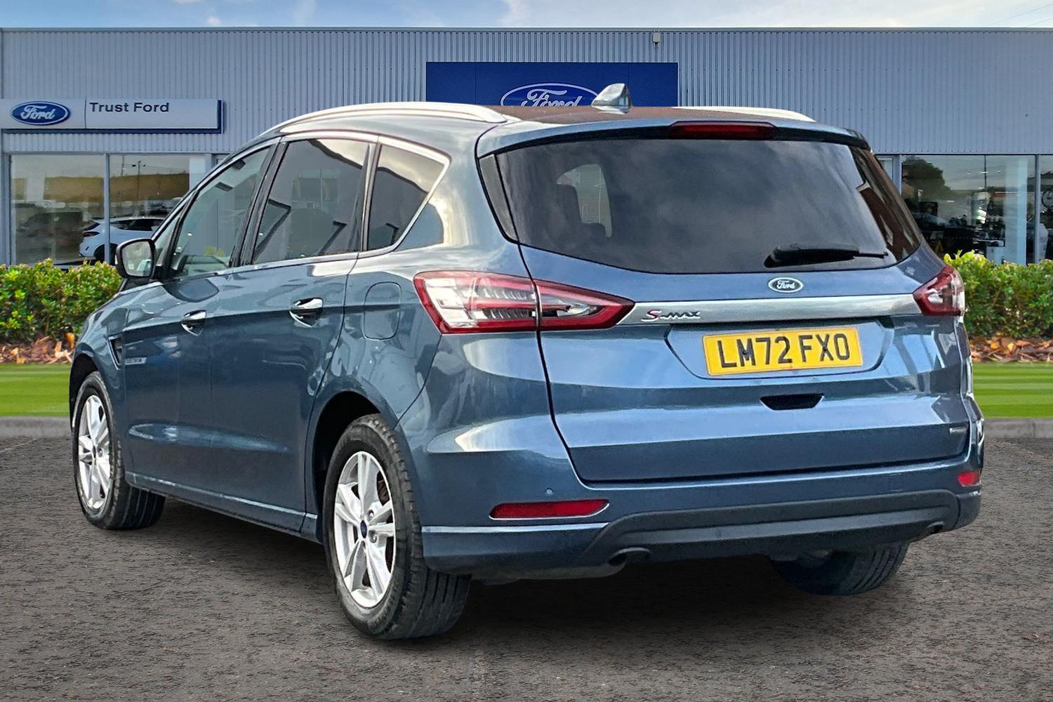Ford S-MAX Photo 1
