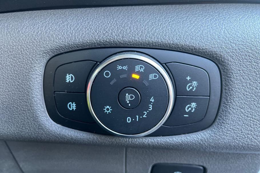 Used Ford TRANSIT 10