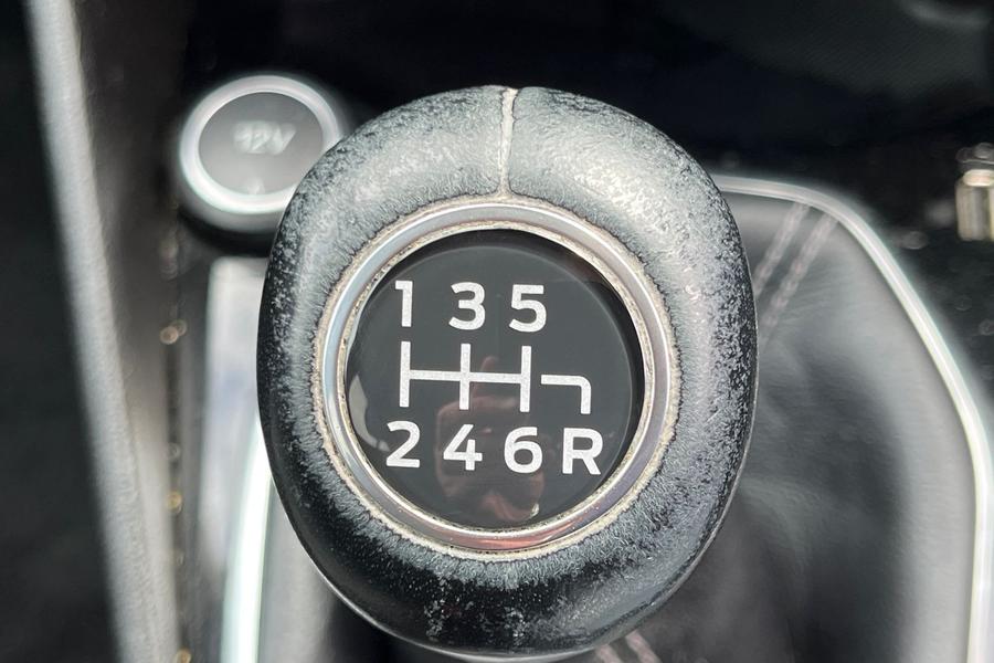 Ford FIESTA Photo autoimg-c25068b71f7562a81a9b5eb0164f96481bf177ce.jpg