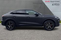Audi Q3 Photo 4