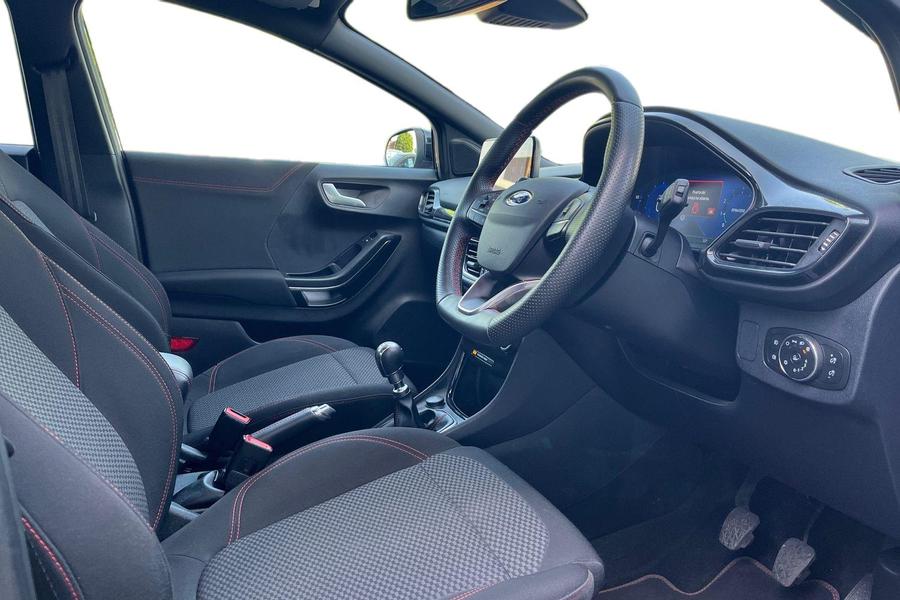 Ford PUMA Photo autoimg-c25346582f69b46f7863f90fe875489876ff0b89.jpg