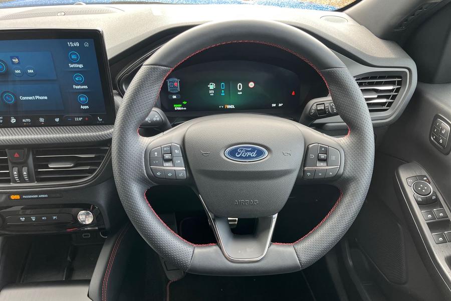Ford Kuga Photo autoimg-c253b5488409f25133d073dec6601339ed9009ab.jpg