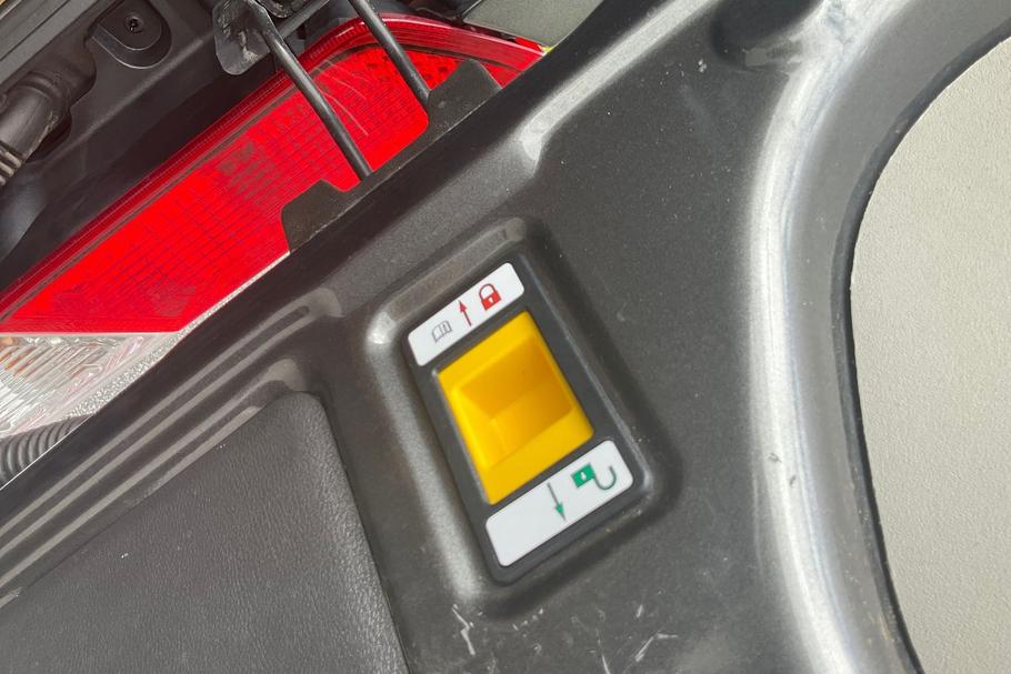 Used Ford Transit ML71XVE 25