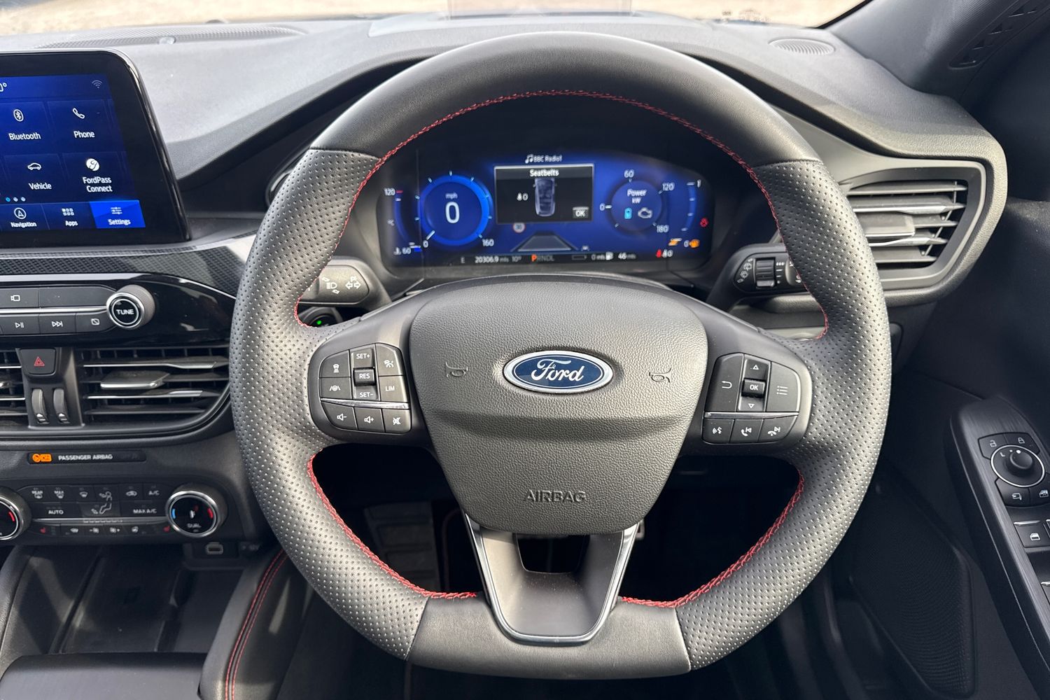 Ford KUGA Photo 11