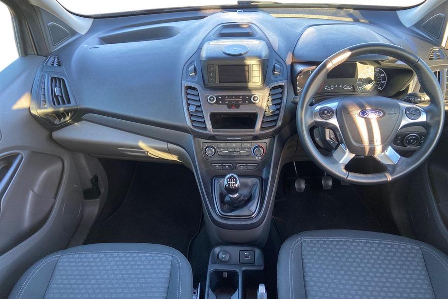 Used Ford TOURNEO CONNECT 10